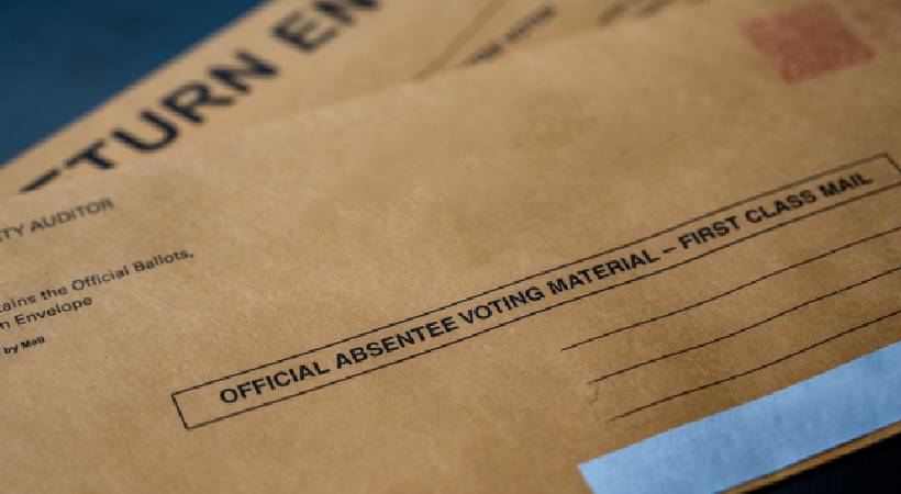 thrikakkara gets few postal votes and service votes