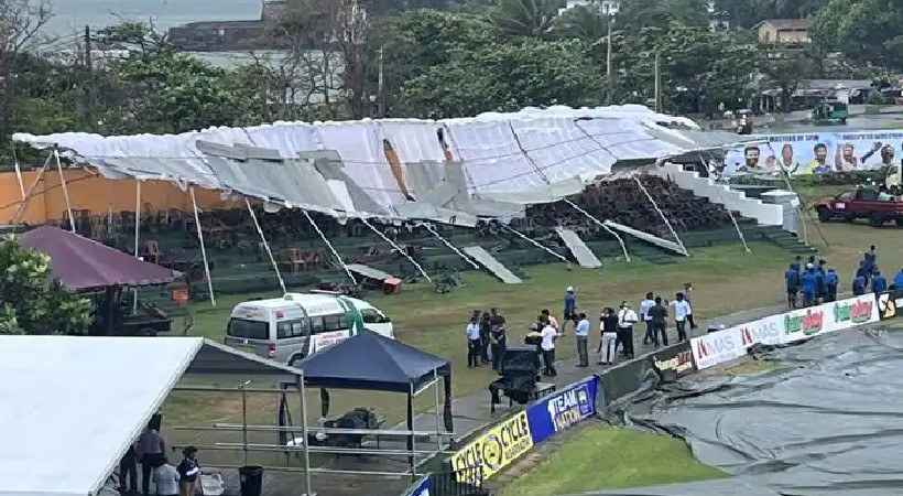 Stand Collapses Rain Srilanka