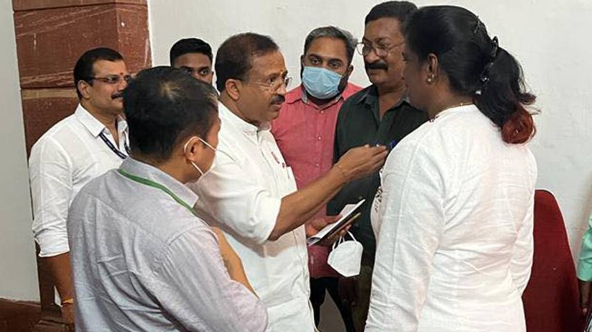 V Muraleedharan shared pictures of PT Usha's visit to the Indian Parliament
