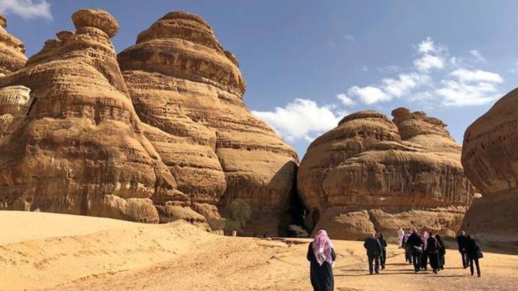 Saudi unveils new archaeological discoveries at Al-Faw
