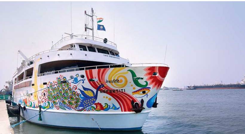 kerala govt luxury boat nefertiti cruise