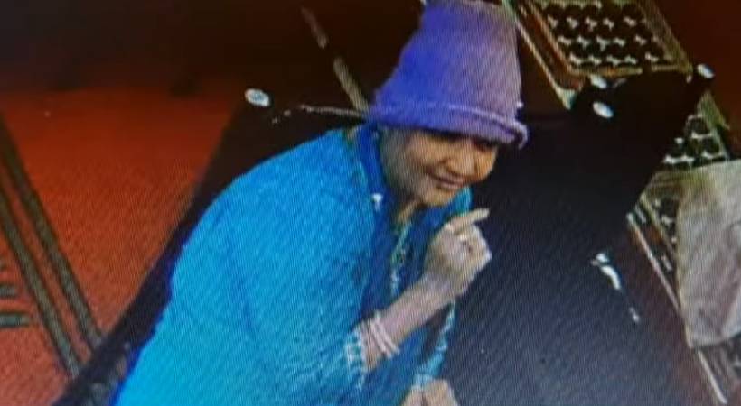 munnar woman robbed gold worth 2 lakh