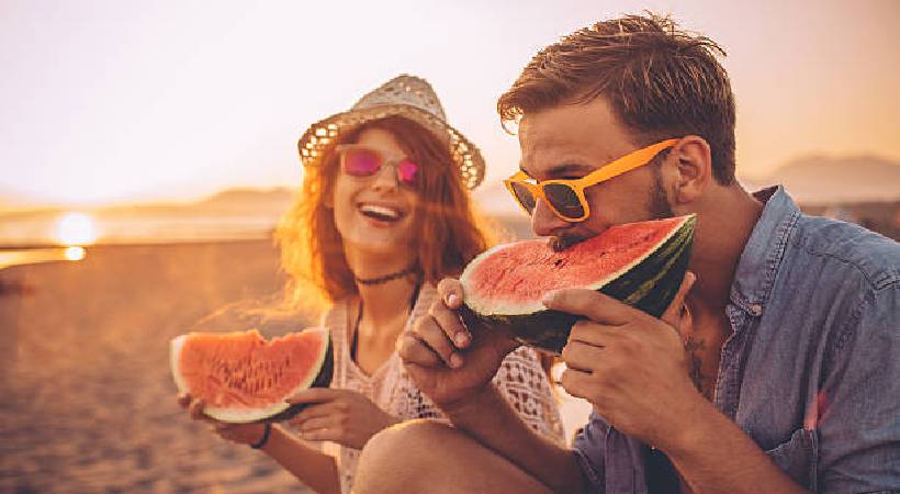 sunlight makes men hungry