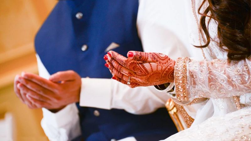 muslim girl can marry without parents consent on attaining puberty says delhi high court