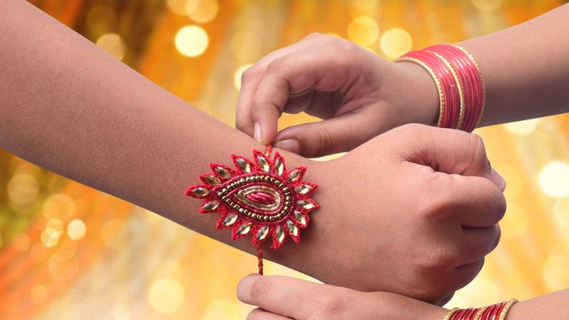 controversy over wearing rakhi conflict in karnataka school