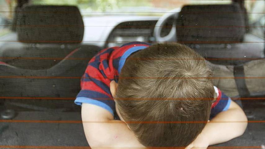 $1,361 fine for leaving children in cars; Abu Dhabi Police