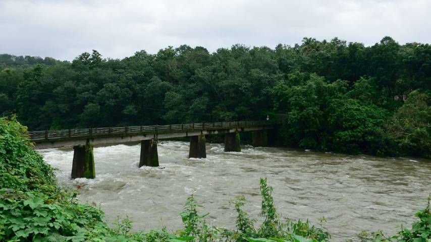 Extreme flood situation in four rivers of Kerala
