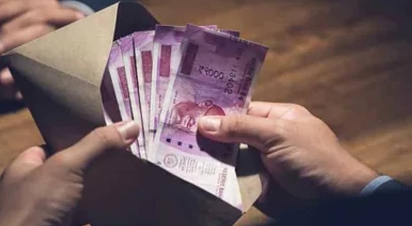 CBI arrests Soldiers in bribery case
