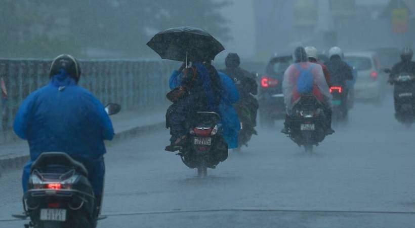 kerala rain red alert in 10 districts
