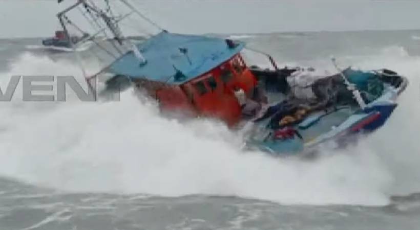 kollam boat accident video
