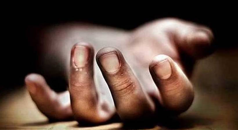 young man died by slitting his throat