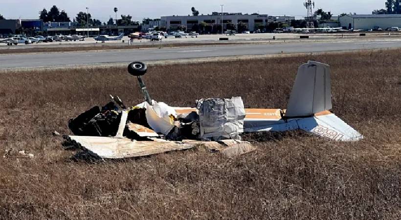 two airplanes collided killed 2