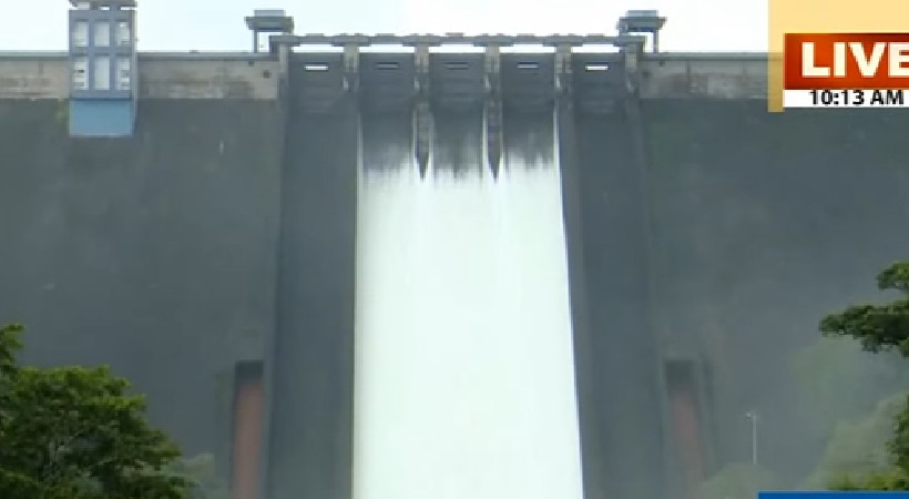 idukki dam shutters open