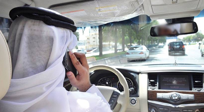 Do not use mobile phones while driving; Abu Dhabi Police strict warning