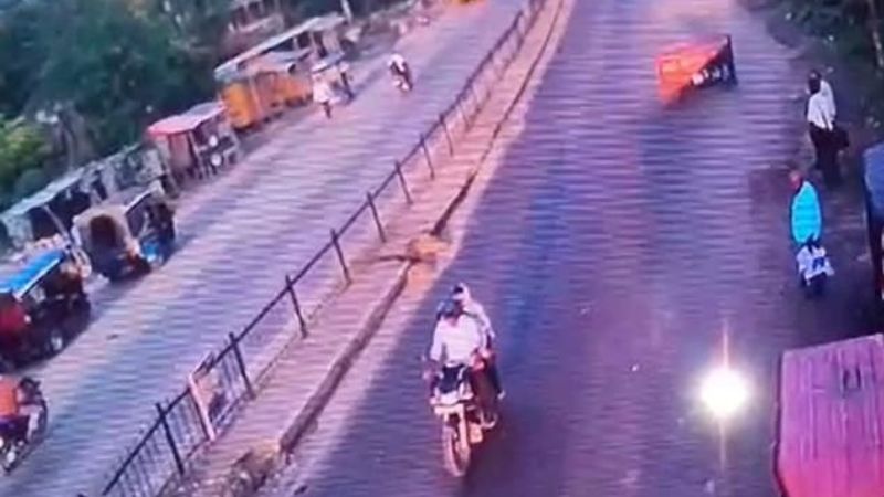Gunmen On Bike Shot People On Roads In Bihar 1 killed