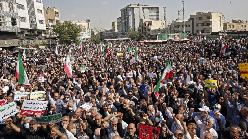 more than 40 killed in iran protest and 700 arrest