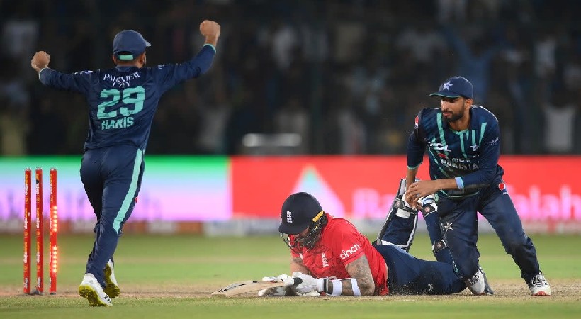 england lost pakistan t20