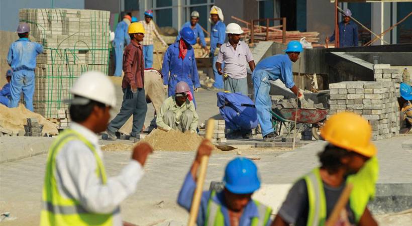Wages of workers in Kuwait