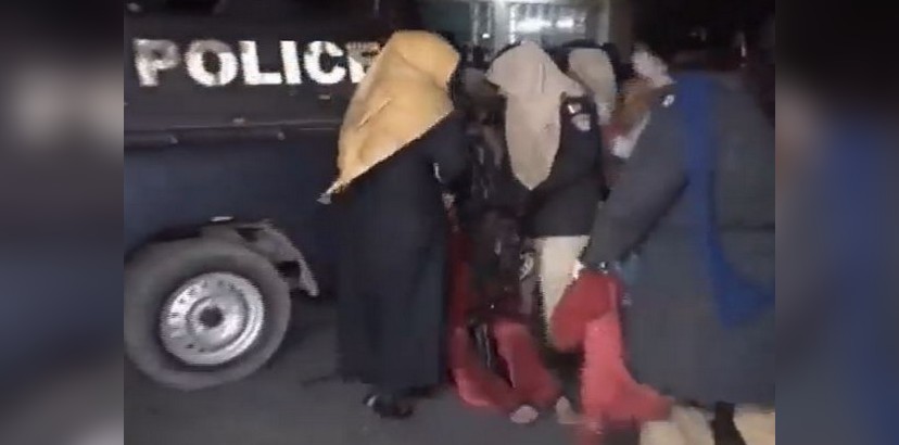 baloch women dragged through the streets by karachi police