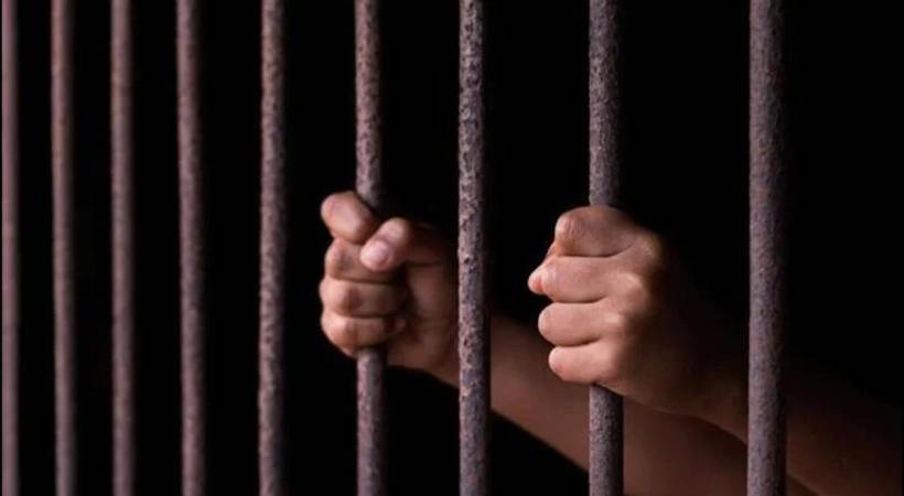 Fraud by offering government jobs; The suspect surrendered