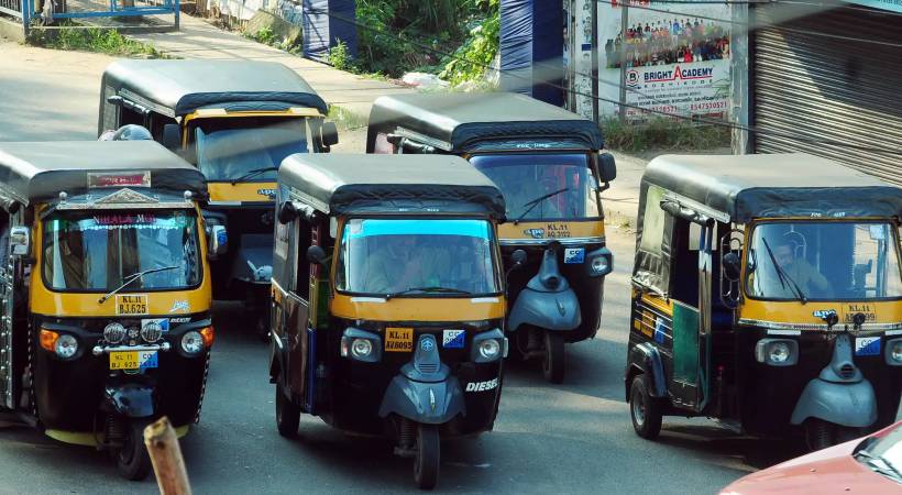 kozhikode auto rikshaw strike today