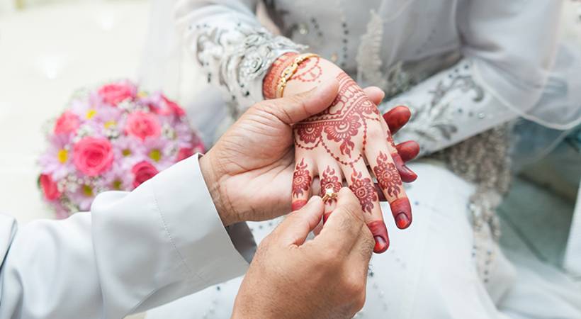 highest number of divorce cases Oman