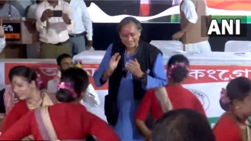 Shashi Tharoor joins the folk artists in Guwahati