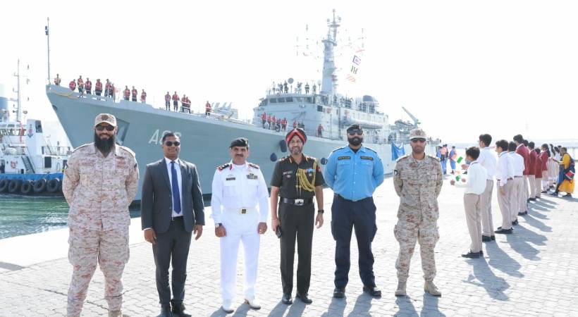 Three Indian naval ships arrive in Kuwait