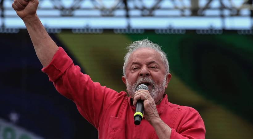 lula defeats bolsanaro