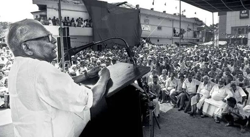 v s achuthanandan life story
