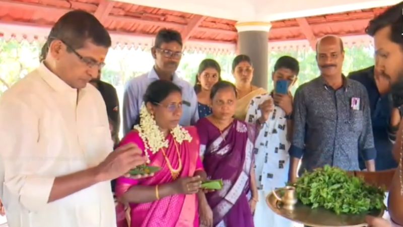 old school friends got married after 30 years
