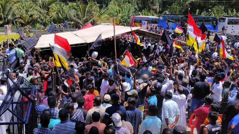 vizhinjam conflict; police went into the arrest