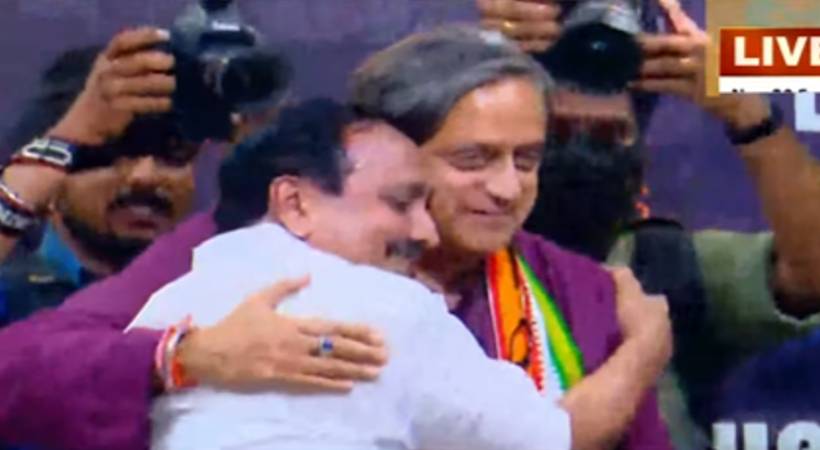 MK Raghavan praised Shashi Tharoor