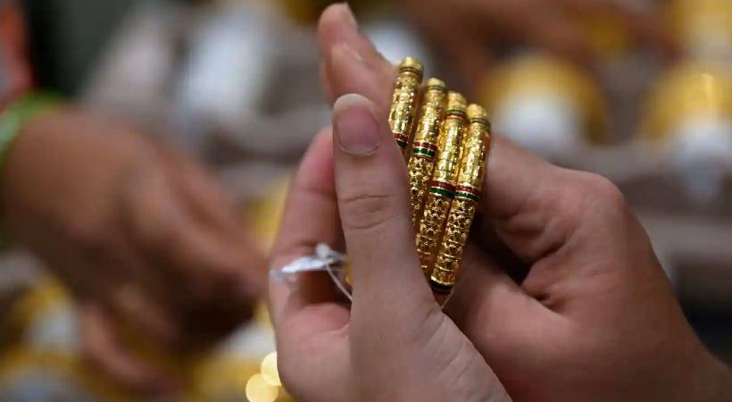 gold rate remains unchanged for the second day