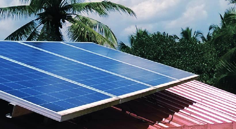 uttar pradesh applauds kerala Roof top solar scheme