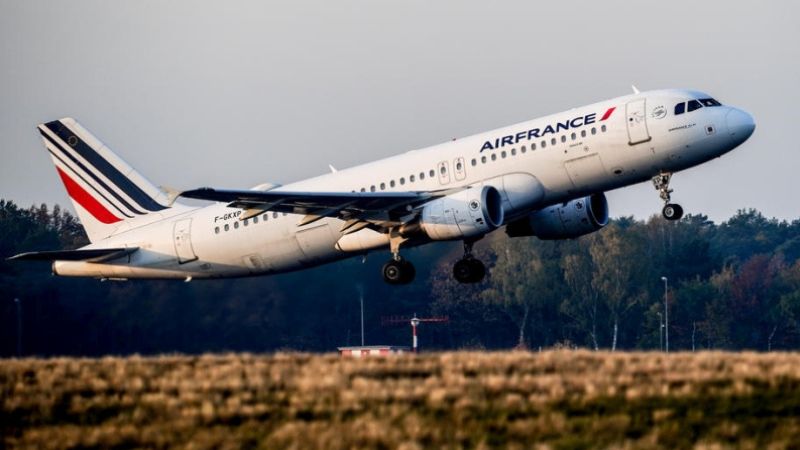 France bans short haul domestic flights
