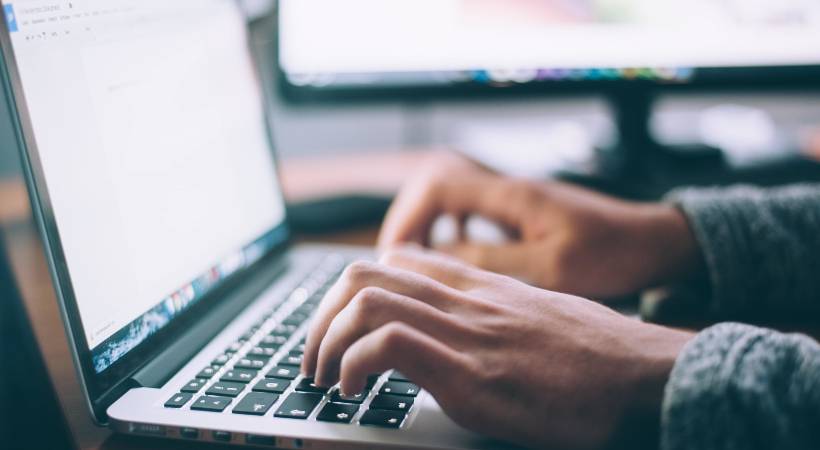 Employment contracts online Saudi