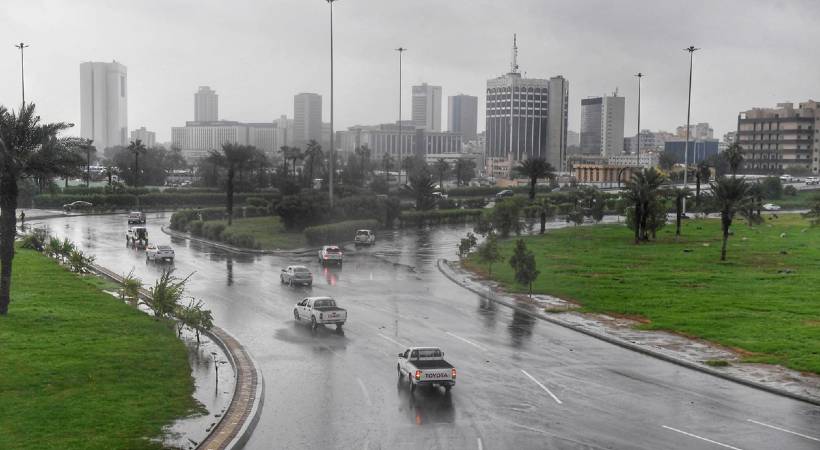 rain and thunder in Saudi Arabia