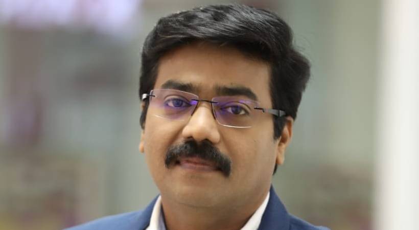 State media awards Best TV Interview Award 24 Executive Editor Gopi Krishnan