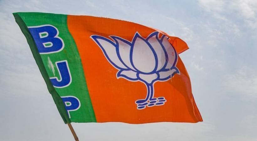 gujarat election bjp amplifies campaign