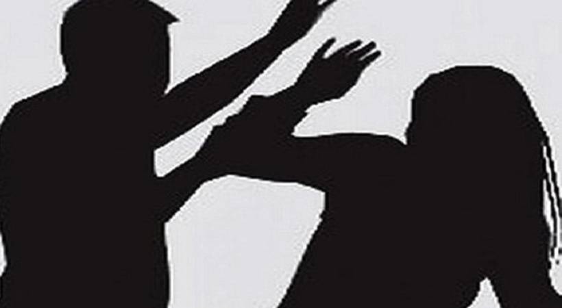 kollam neduvathur old woman attacked