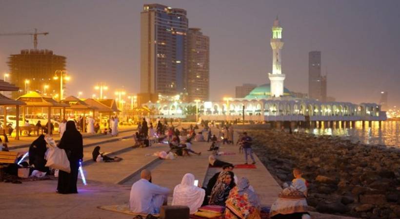 15,788 people punished employment law saudi Arabia