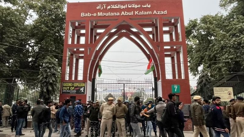 student protest jamia millia university closed