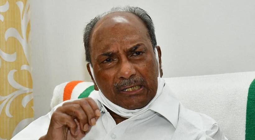 Anil Antony's resignation AK Antony evaded the questions