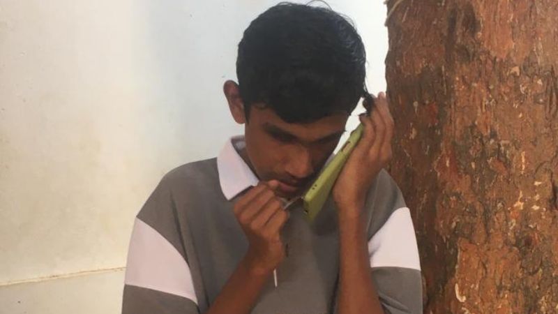 abhishek performing mimicry with blind kalolsavam 2023