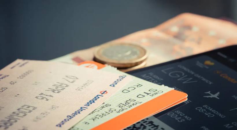 airline flight ticket republic day offer