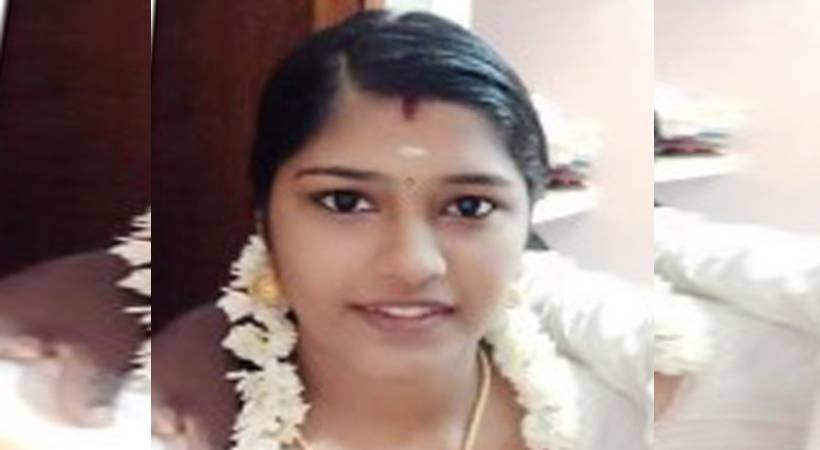 Parassala suicide attempt pregnant woman treatment