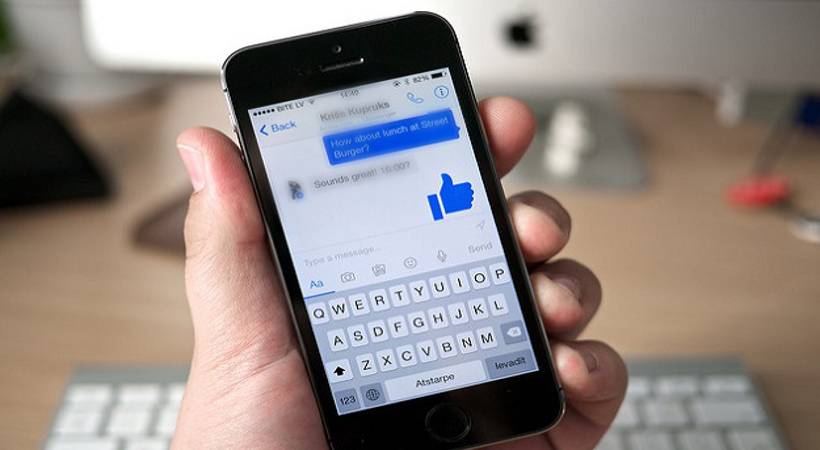 facebook contact man arrested for stealing 8.5 lakhs from woman