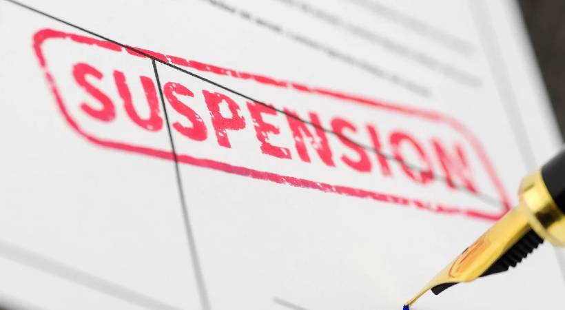 policeman suspended who assaulted woman Kanhangad