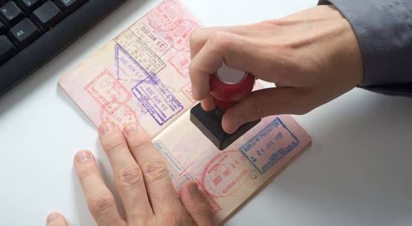 uae work visa